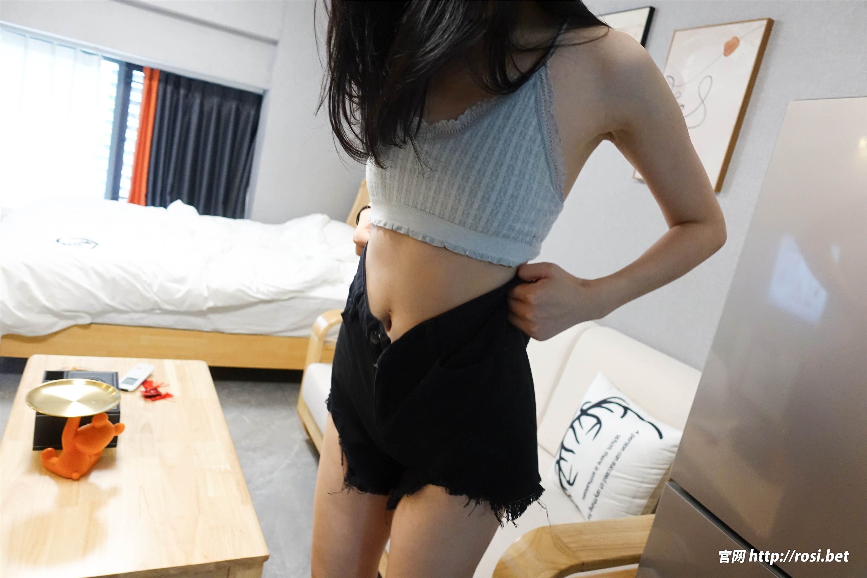 ROSI写真 2024.04.10 NO.4510